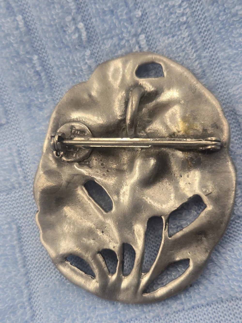 Floral Lily Pewter Pendant - Silver Tone